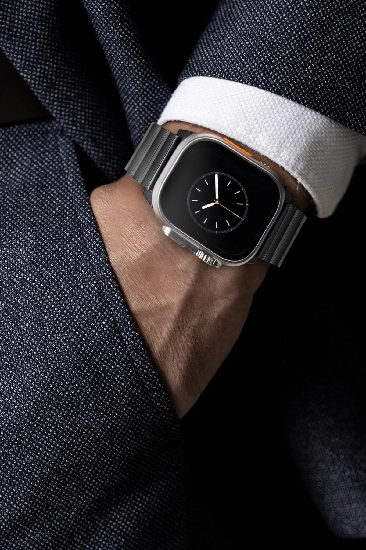Uniq Watch Ultra 49mm Strova Mag Çelik Kordon