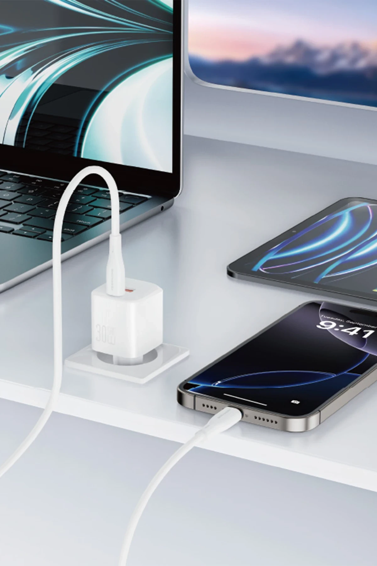 Keephone GaN Wall CH23091 30W 1 Adet Type-C ve 1 Adet USB Çıkışlı GaN Şarj Cihazı