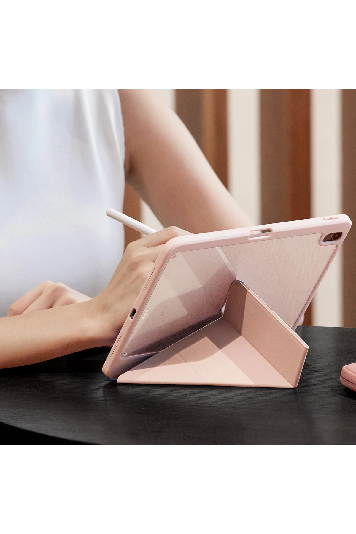Uniq iPad Pro 11 (2024) Moven Standlı Tablet Kapak