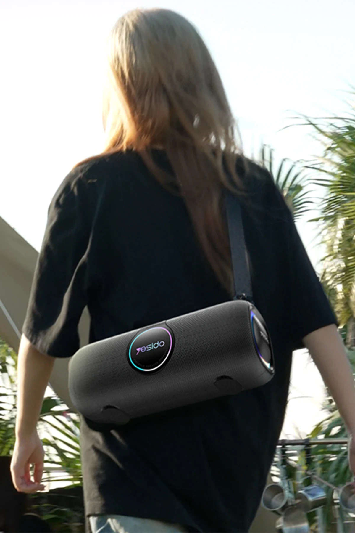 Yesido YSW21 2 Adet 40W ve 2 Adet 20W Dahili Hoparlörlü Harici Mikrofonlu BT 5.0 RGB Kablosuz Hoparlör