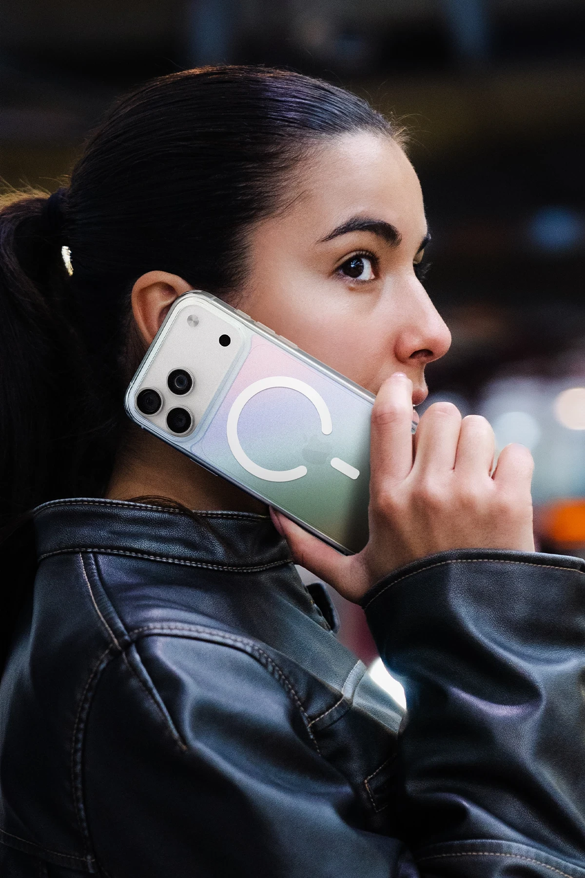 Uniq Apple iPhone 17 Pro Max Iridescia Magsafe Kapak