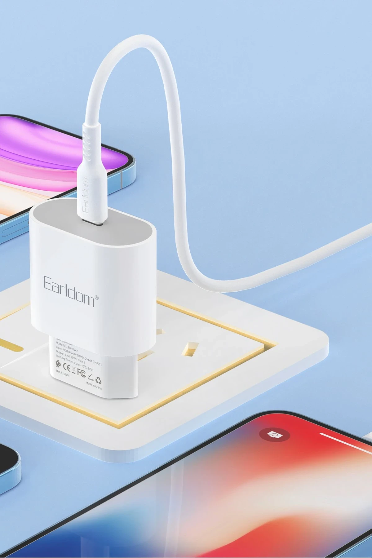 Earldom ES-EU42C 20W Type-C Çıkışlı Ekstra Type-C to Type-C Kablolu PD Hızlı Şarj Cihazı