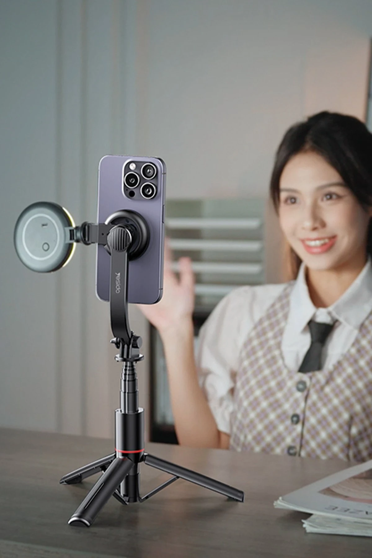 Yesido SF19 360 Derece Bluetooth 4.2 Kontrollü Magsafe Özellikli Selfie Gimbal