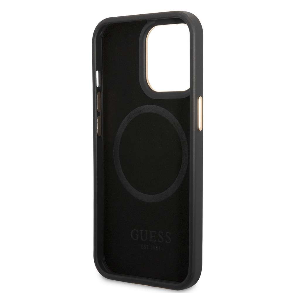 Apple iPhone 15 Pro Max Kılıf Guess Orjinal Lisanslı M-safe Şarj Özellikli 4G Desenli PU Metal Plaka Klasik Logolu Kapak