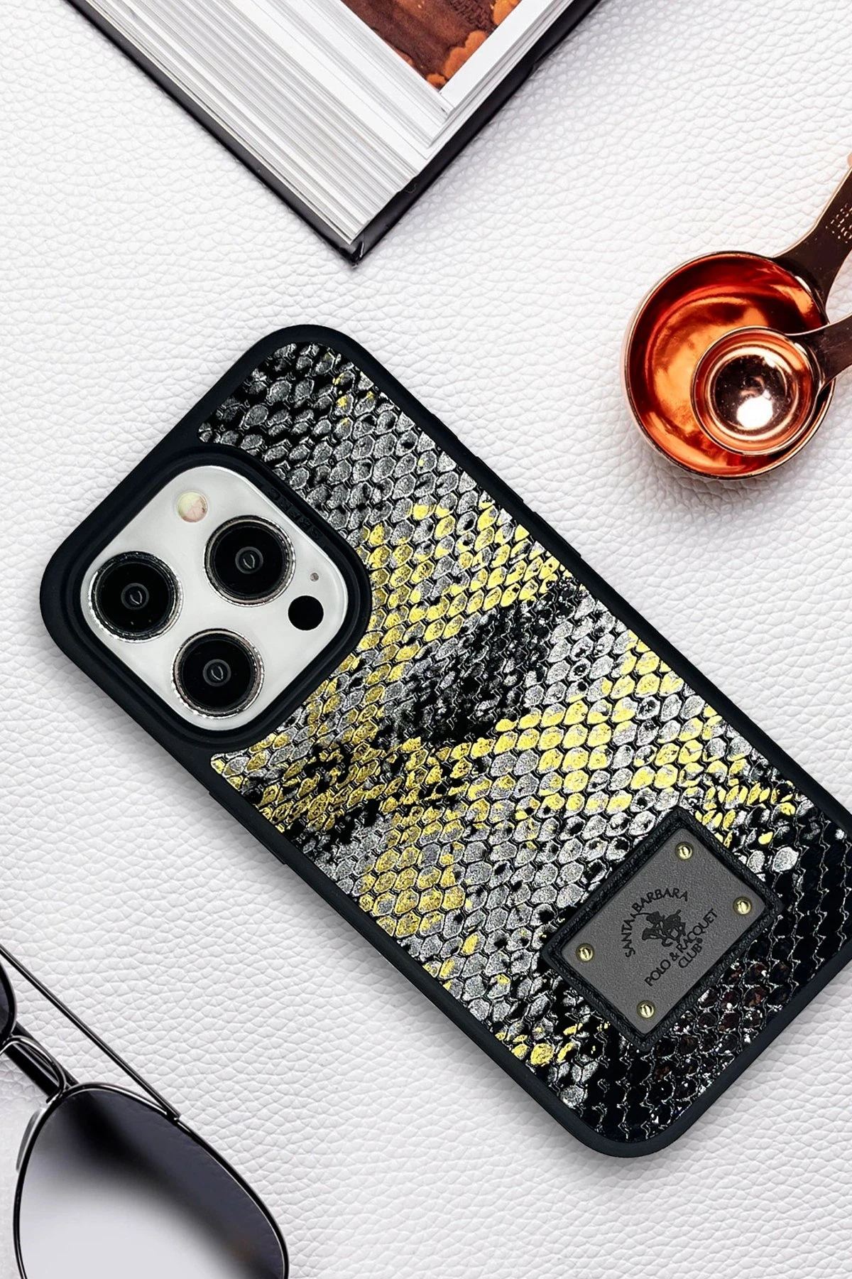 Santa Barbara Polo Racquet Club iPhone 15 Pro Sagar Magsafe Kapak