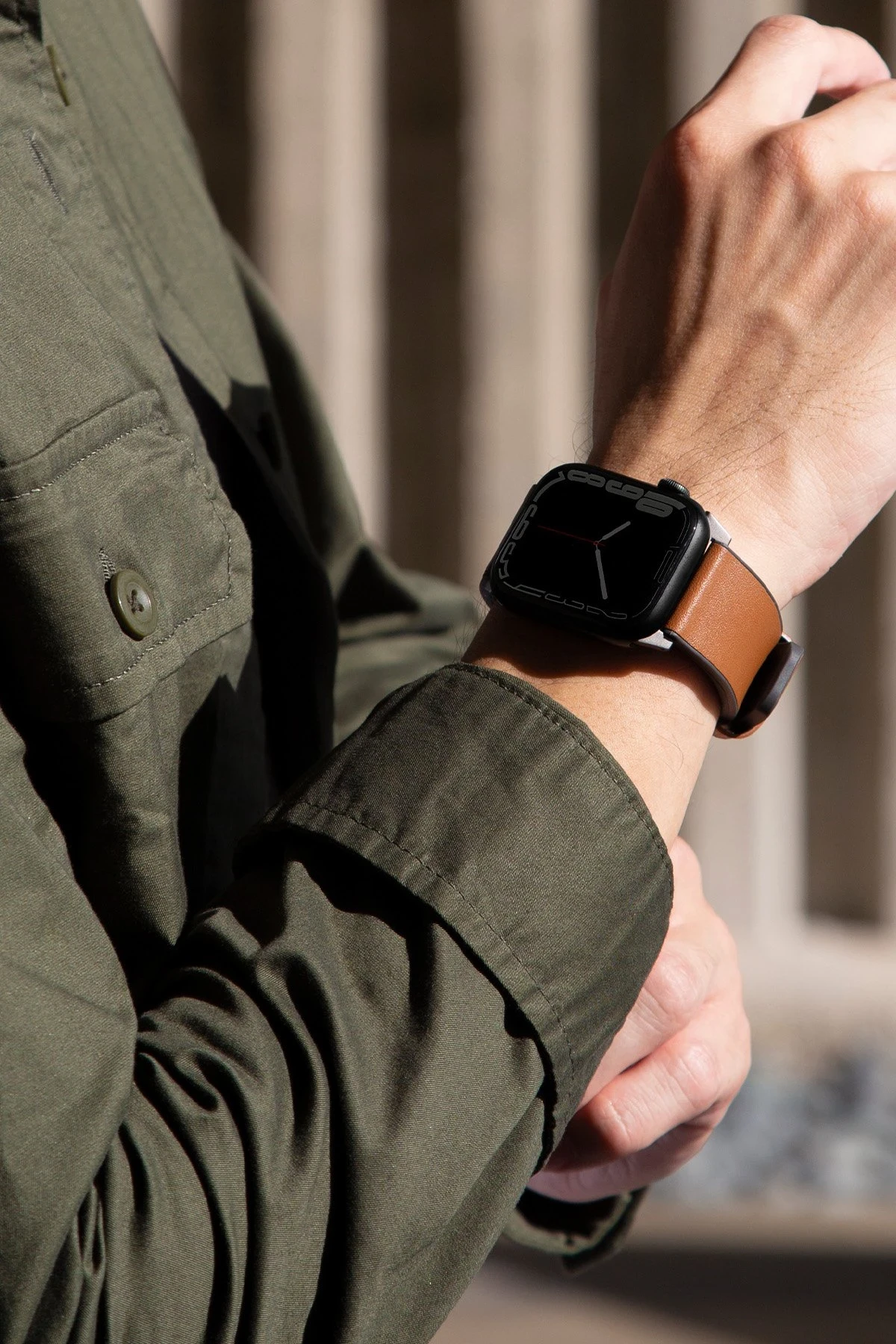 Uniq Watch Ultra 49mm Straden Su Geçirmez Deri Kordon