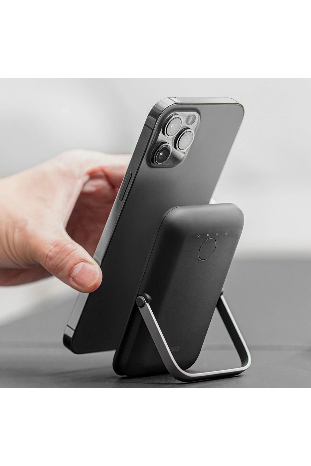 Uniq Hoveo 5.000mAh Manyetik PD Kablosuz Type-C Standlı Powerbank