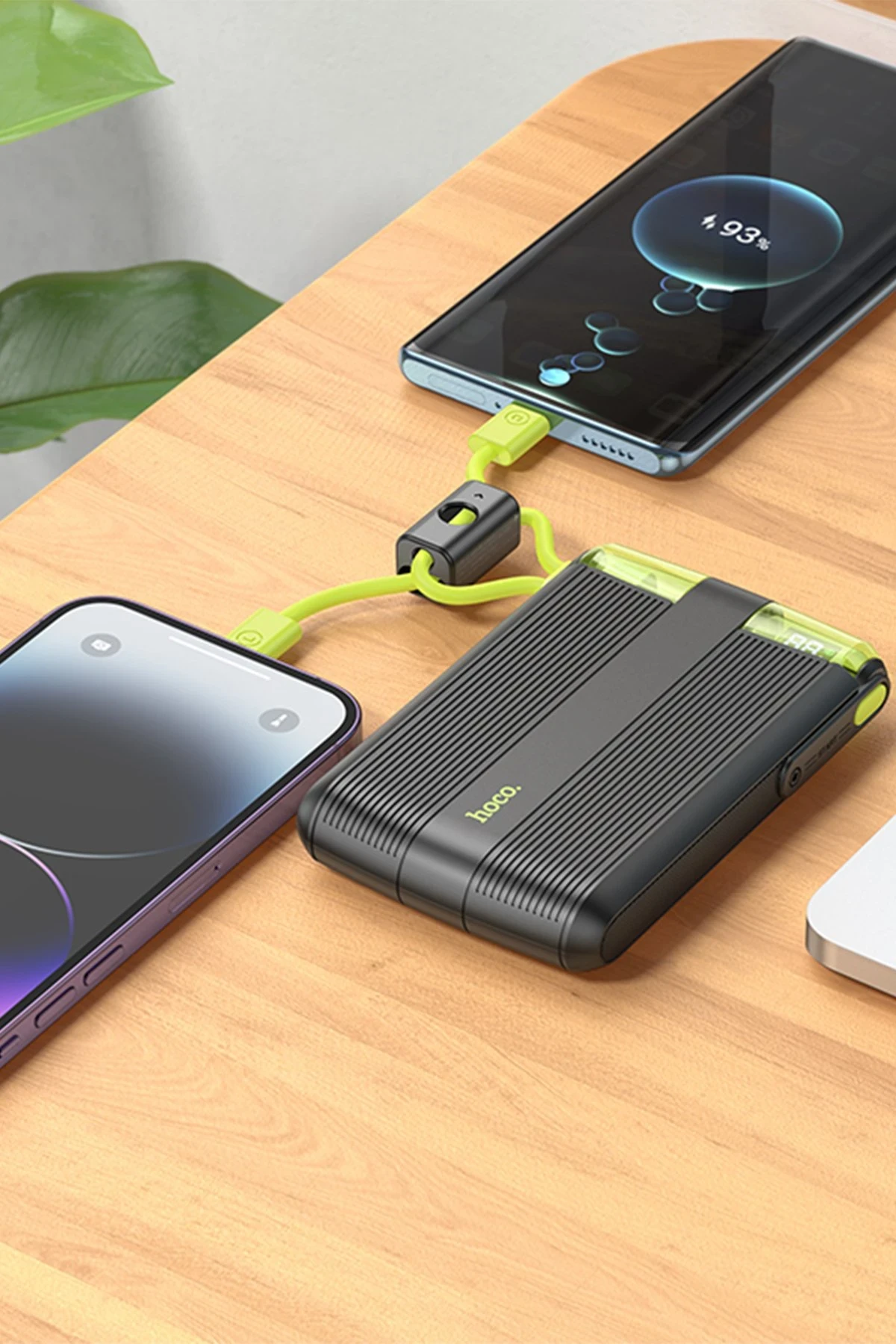 Hoco. J127 Dijital Göstergeli Dual Kablolu 20W 10.000 mAh PD Mini Powerbank