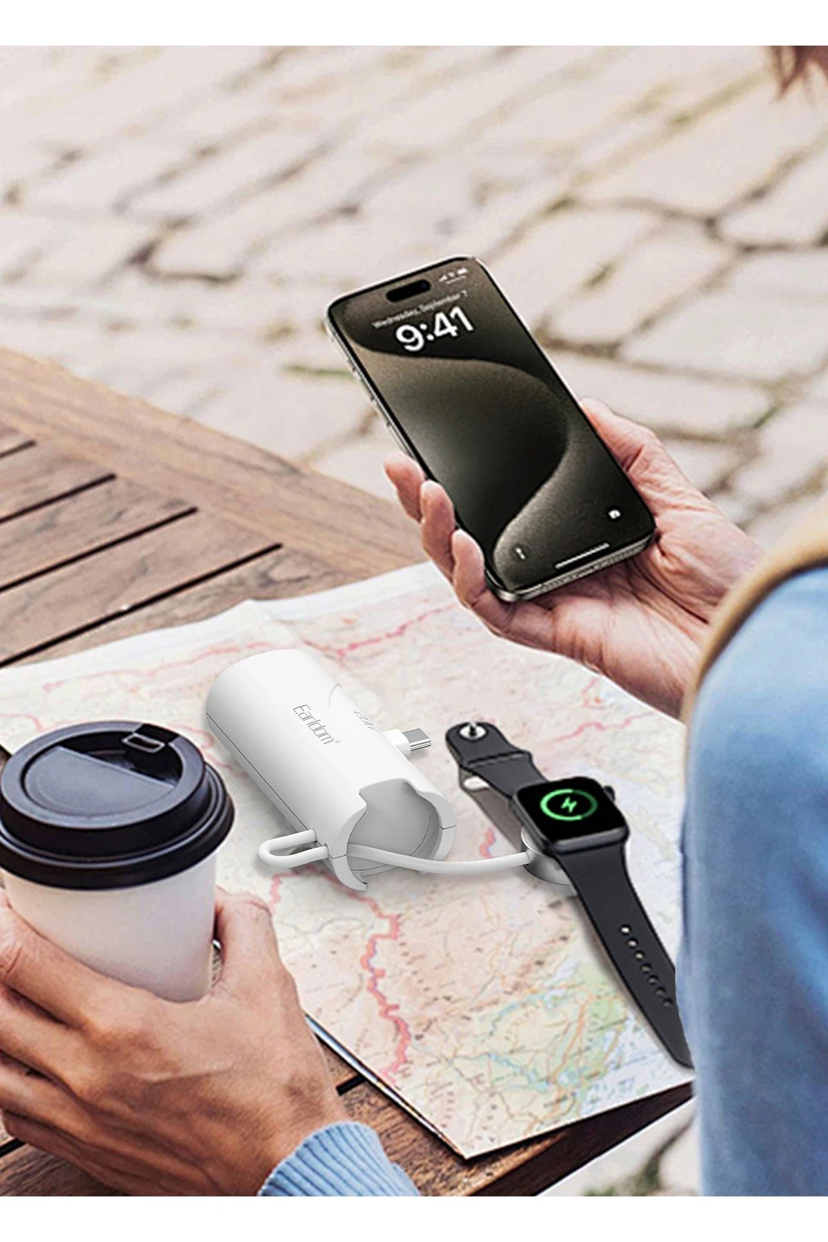 Earldom PD46 5.000 mAh 20W Dahili Type-C Çıkışlı Ekstra Dahili 2.5W Saat Şarj Kablolu PD Hızlı Şarj Mini Powerbank